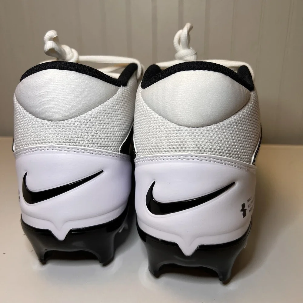 Nike Alpha Menace 4 Pro Football Cleats Mens 13 White Black FZ7702-105 New Shoe